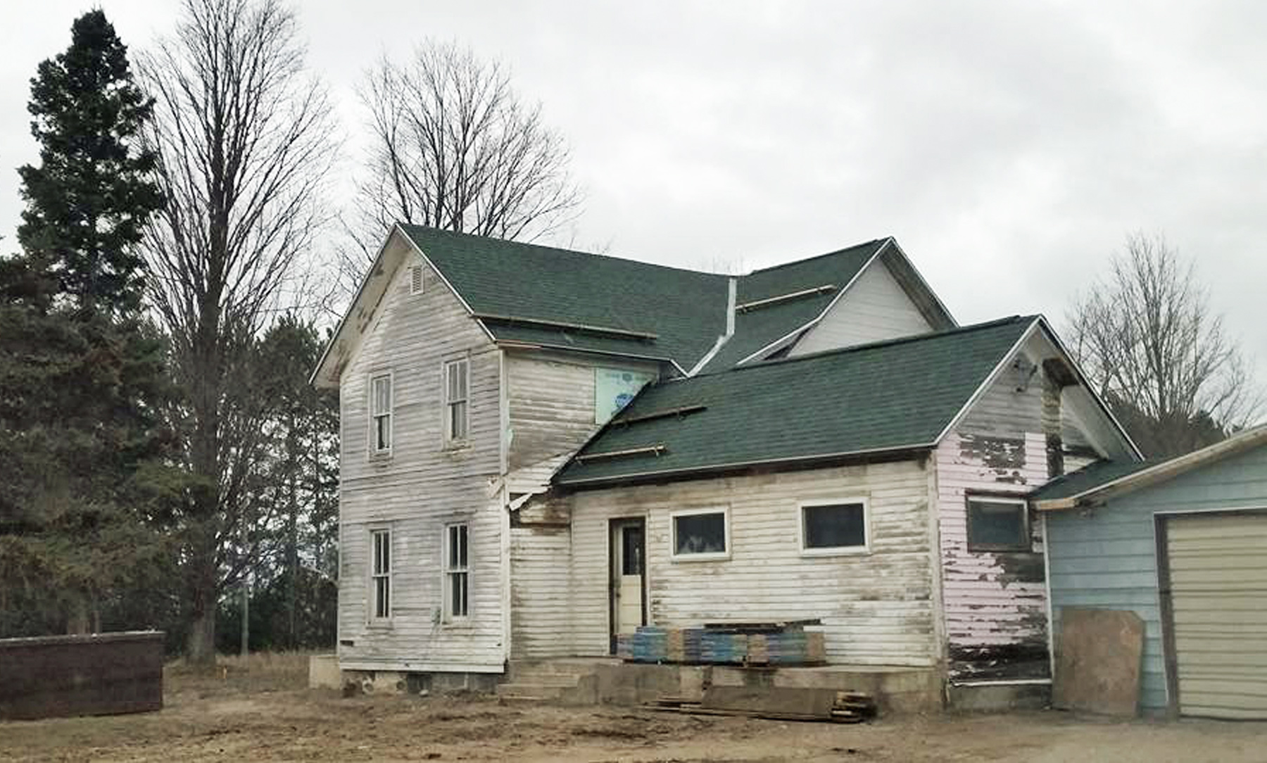 farm house before renovation - image
